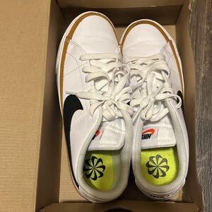 Nike Court Legacy Next Nature